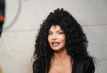 NEMOGUĆE DA JE OVO ONA! Lidija Vukićević objavila sliku i šokirala sve: Ono po čemu je bila prepoznatljiva sada nije deo nje (FOTO) NEMOGUĆE DA JE OVO ONA! Lidija Vukićević objavila sliku i šokirala sve: Ono po čemu je bila prepoznatljiva sada nije deo nje (FOTO) - featured image