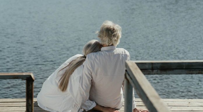 KAKO INTIMNI ODNOSI UTJEČU NA TIJELO NAKON 50-E: Studije su pokazale mnoge prednosti za psihičko i fizičko zdravlje KAKO INTIMNI ODNOSI UTJEČU NA TIJELO NAKON 50-E: Studije su pokazale mnoge prednosti za psihičko i fizičko zdravlje - featured image