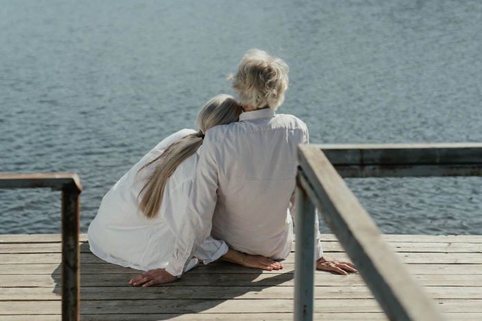 KAKO INTIMNI ODNOSI UTJEČU NA TIJELO NAKON 50-E: Studije su pokazale mnoge prednosti za psihičko i fizičko zdravlje - featured image KAKO INTIMNI ODNOSI UTJEČU NA TIJELO NAKON 50-E: Studije su pokazale mnoge prednosti za psihičko i fizičko zdravlje - featured image