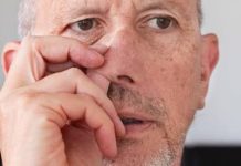 Da li čačkanje nosa zaista povećava rizik od Alchajmerove bolesti? Evo šta je nauka stvarno pokazala