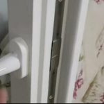 SAMO ISKUSNE DOMAĆICE ZNAJU DA SE PVC VRATA ČISTE UZ POMOĆ OVE VOĆKE: Oribaće svu MASNOĆU i FLEKE za tren oka